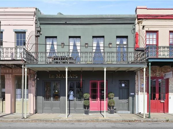 1931 SOPHIE WRIGHT Place, New Orleans, LA 70130