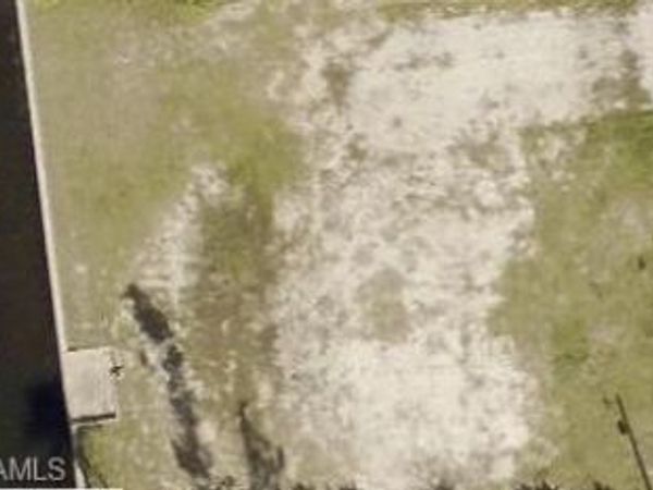 2947 Cussell DR , ST. JAMES CITY, FL 33956