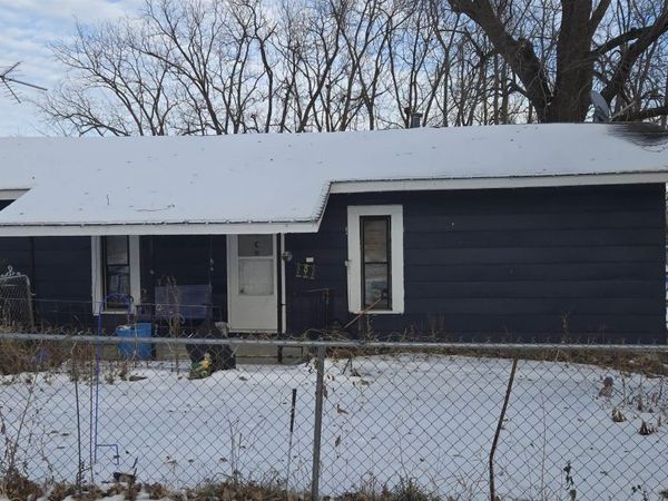 1666 Bridge Street, Albia, IA 52531