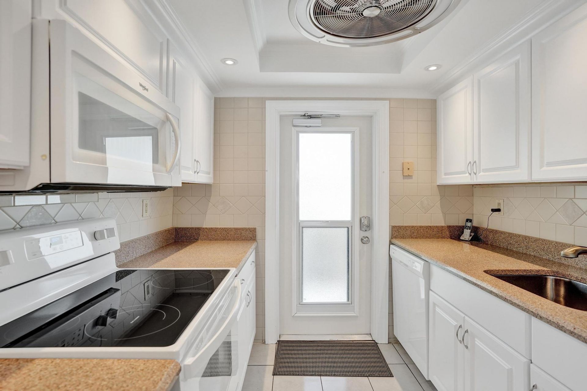 505 N Riverside Drive, Unit 7, Pompano Beach, FL 33062 Photo