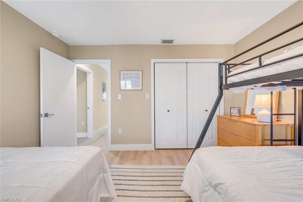 1341 Middle Gulf Dr, Unit 3D, Sanibel, FL 33957 Photo