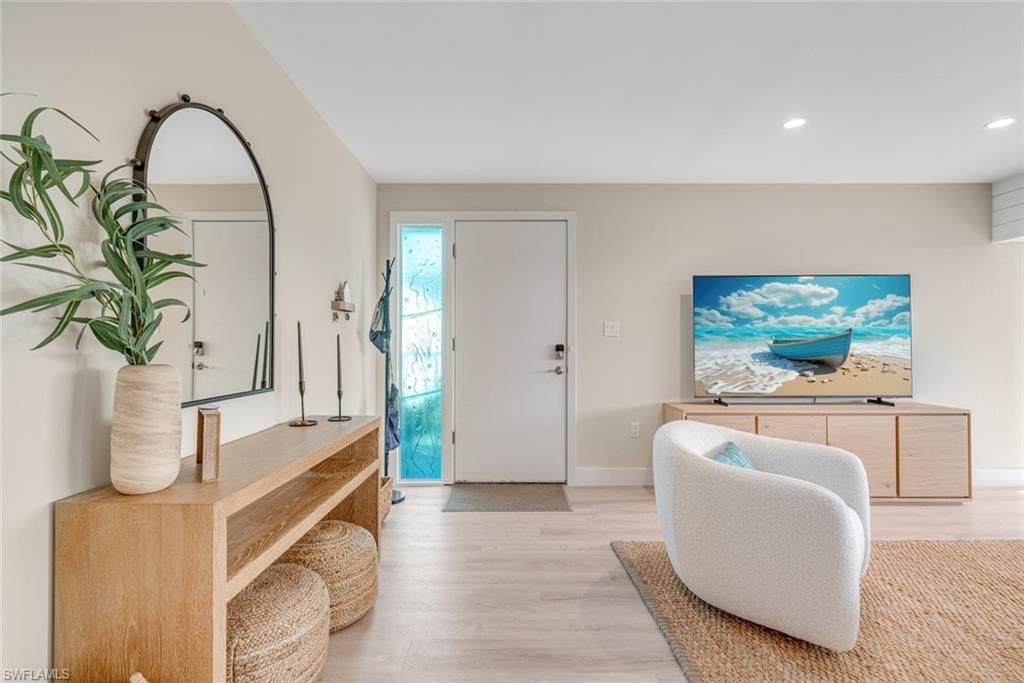 1341 Middle Gulf Dr, Unit 3D, Sanibel, FL 33957 Photo