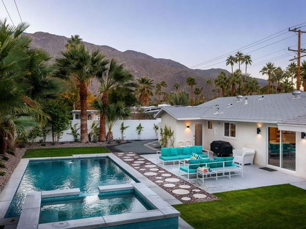 1125 E Sunny Dunes Road, Palm Springs, CA 92264