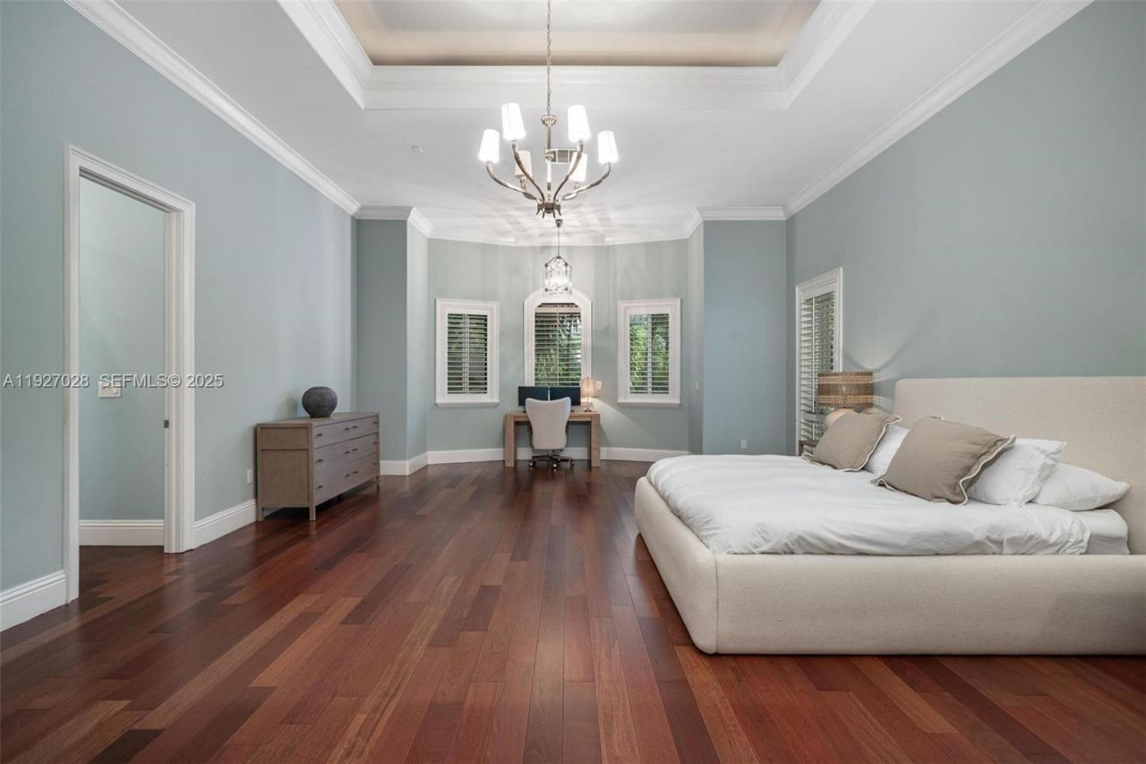 6890 SW 94th St, Pinecrest, FL 33156 Photo