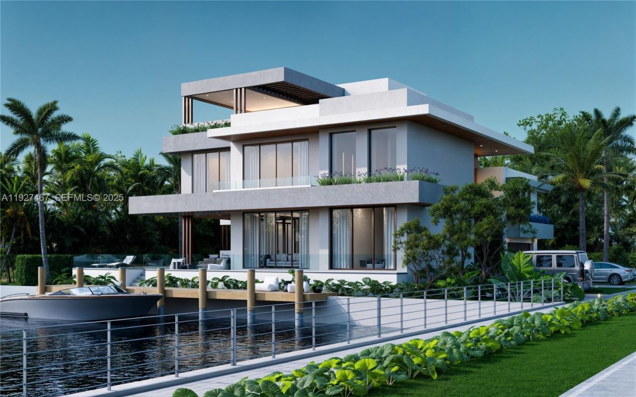 12735 Ixora Rd, North Miami, FL 33181 Photo