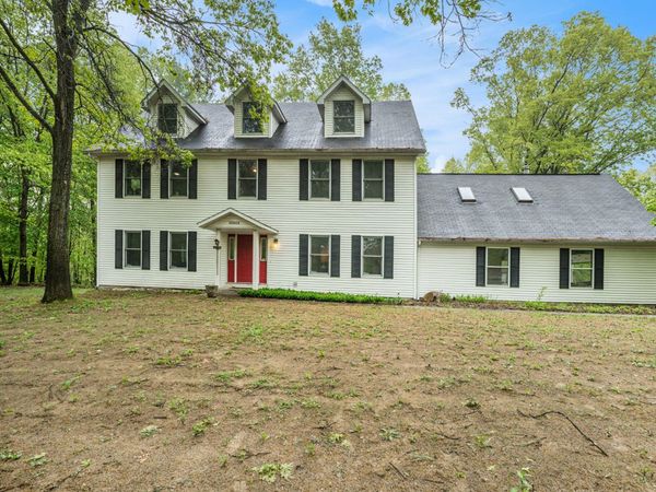 36862 49th Avenue, Paw Paw, MI 49079