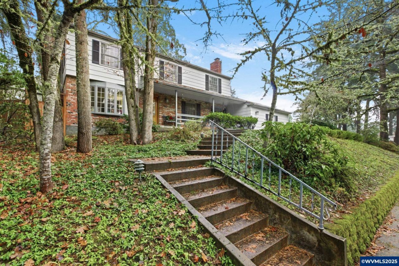 4010 NW Elmwood Dr, Corvallis, OR 97330 Main Photo