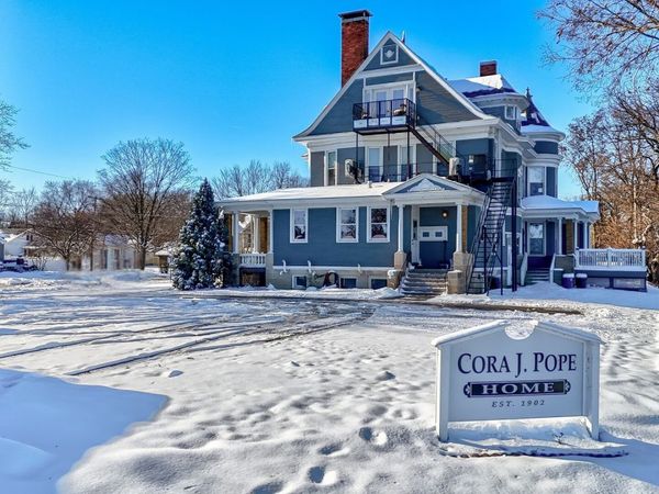 116 W Prospect Avenue, Ottawa, IL 61350