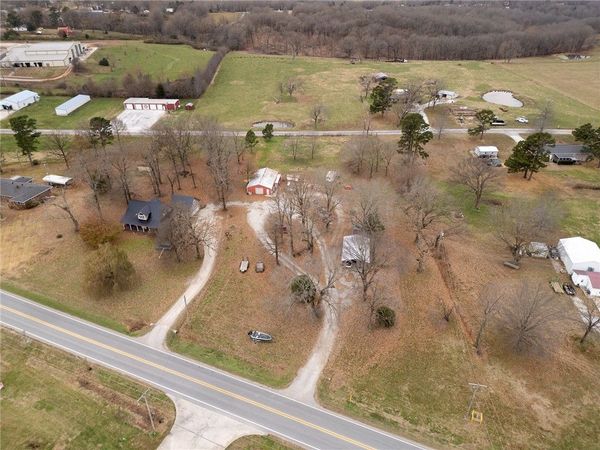 8049 N 7 Highway, Harrison, AR 72601