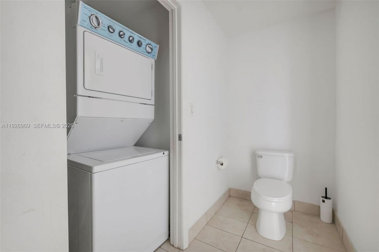 1900 N Bayshore Dr, Unit PH 5006, Miami, FL 33132 Photo