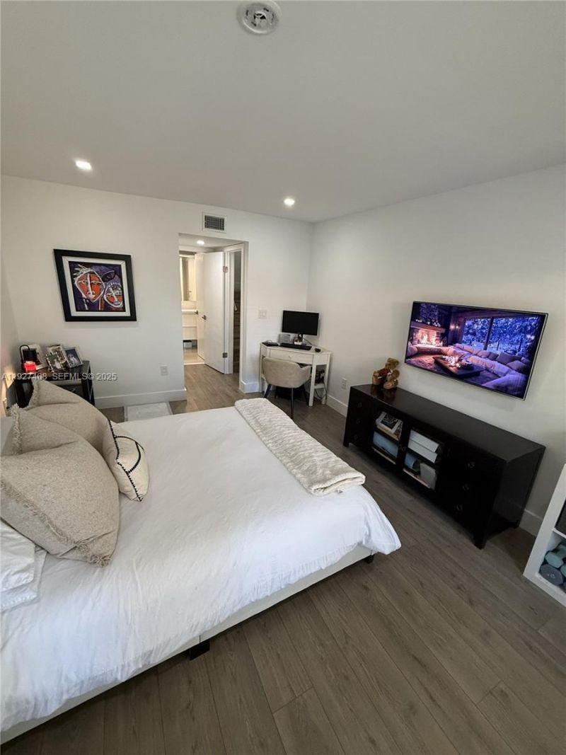 9001 SW 94th St, Unit 208, Miami, FL 33176 Photo