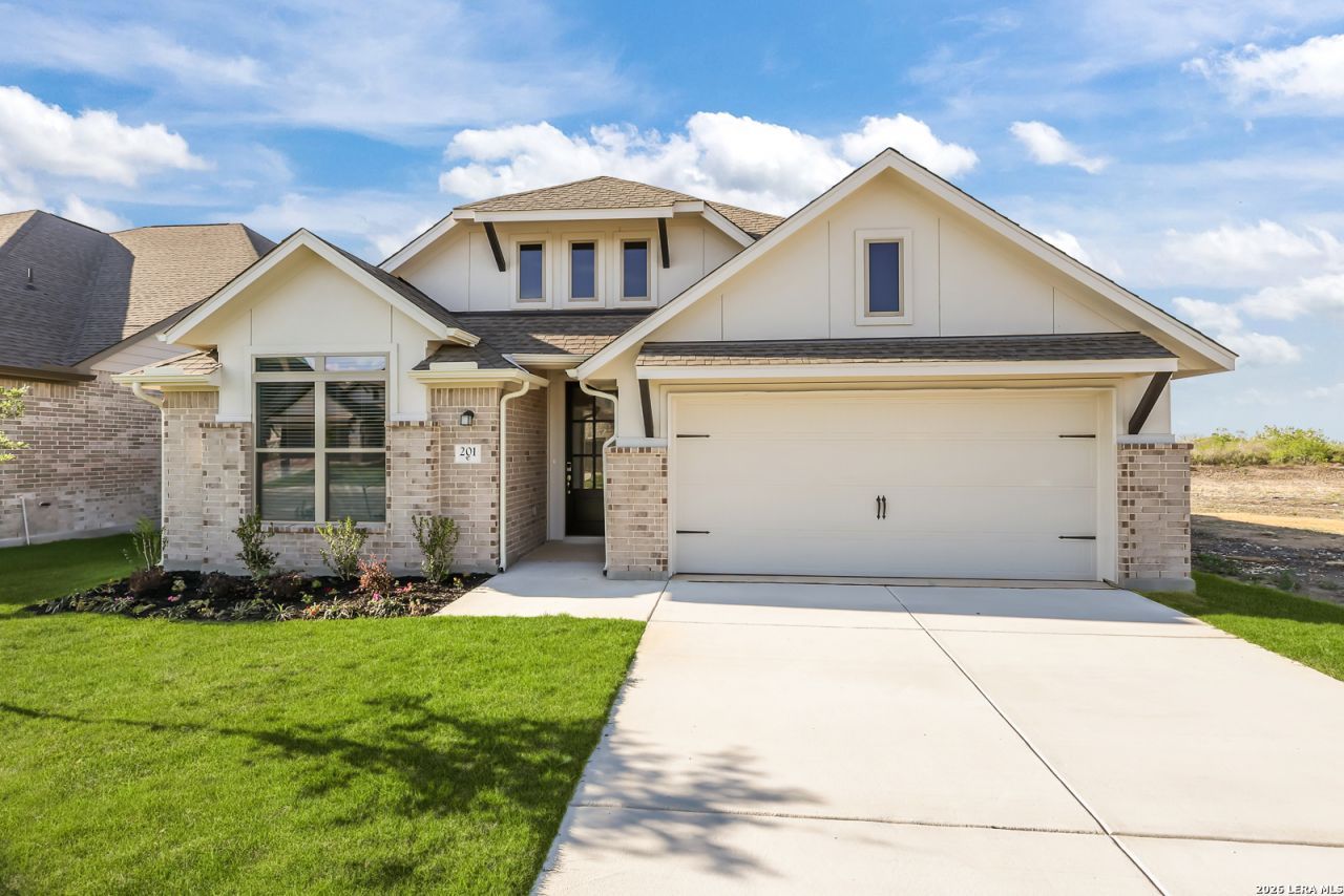 201 Desert Bloom, San Antonio, TX 78253 Main Photo