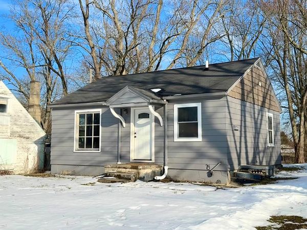 492 Stark, Mansfield, OH 44903