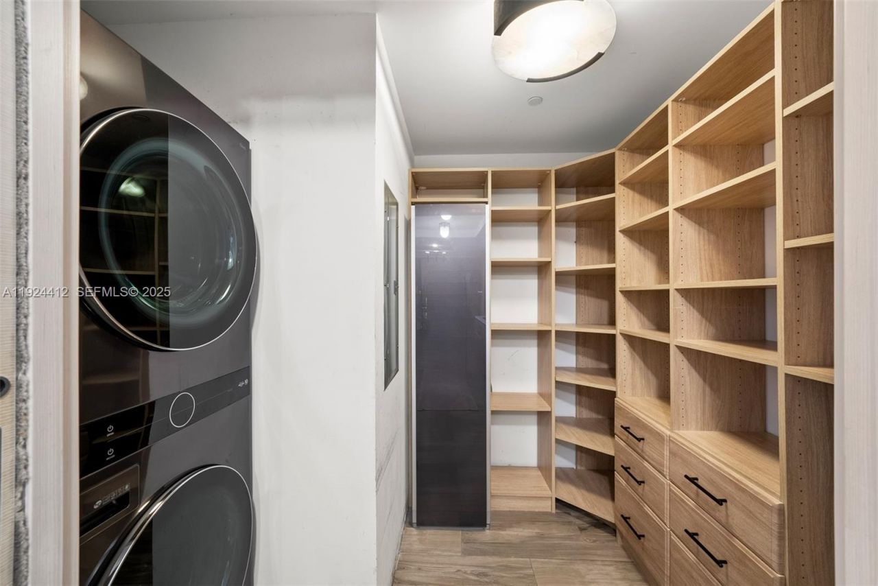 801 S Miami Ave, Unit 2110, Miami, FL 33130 Photo