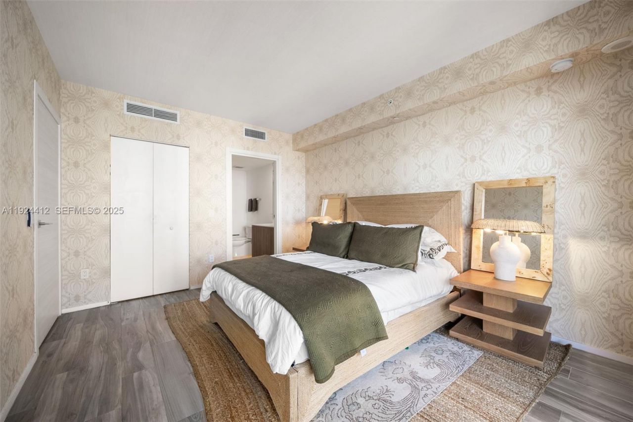 801 S Miami Ave, Unit 2110, Miami, FL 33130 Photo