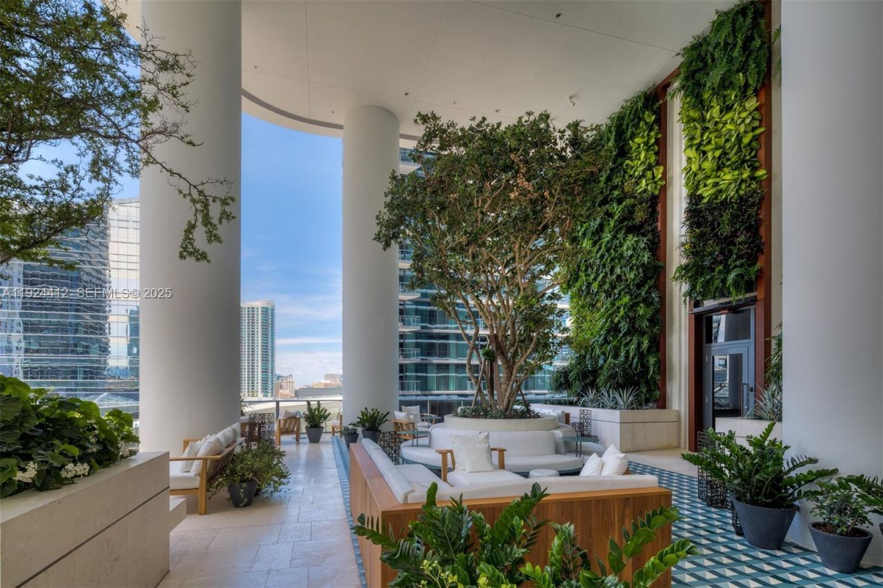 801 S Miami Ave, Unit 2110, Miami, FL 33130 Photo