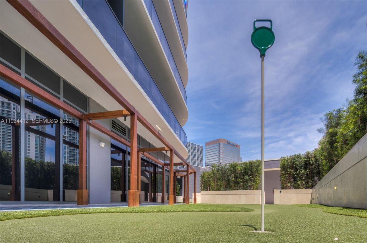 801 S Miami Ave, Unit 2110, Miami, FL 33130 Photo