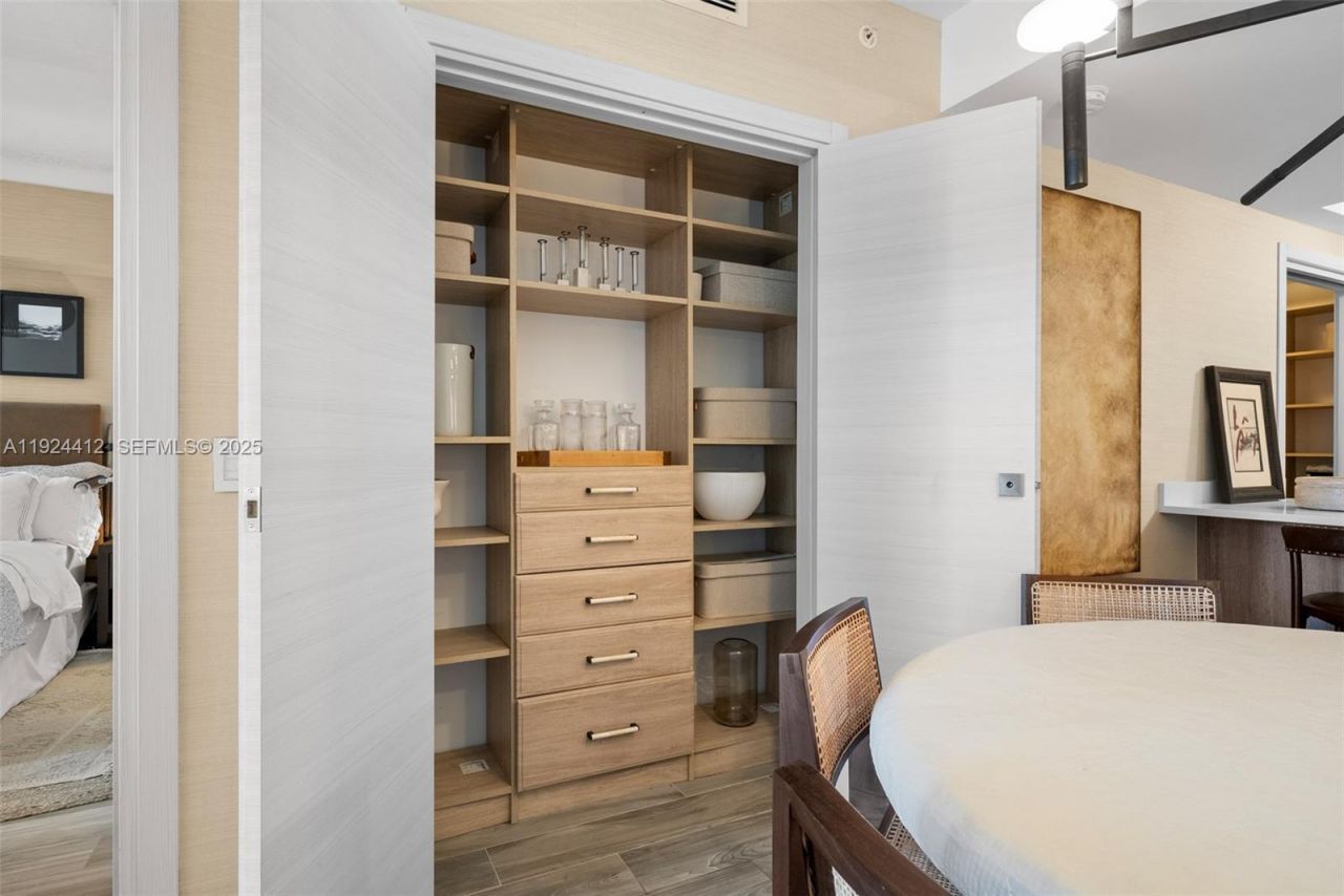 801 S Miami Ave, Unit 2110, Miami, FL 33130 Photo