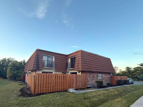 1406 PARK SHORE CIRCLE, Unit 3, FORT MYERS, FL 33901