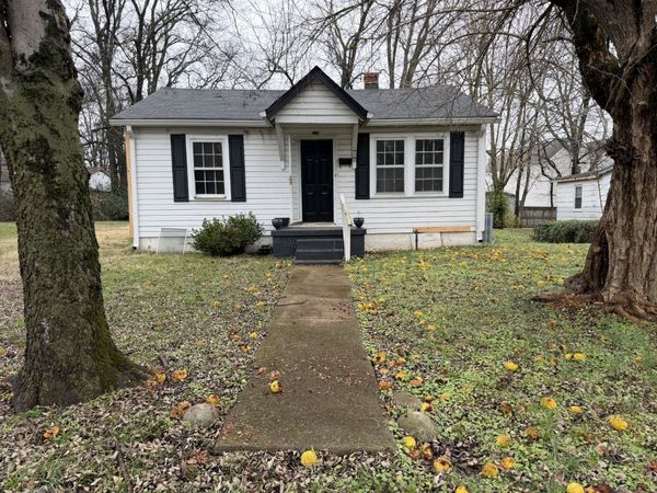 119 Westview Dr, Columbia, TN 38401