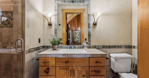 8745 Lahontan Drive, Truckee, CA 96161 Photo