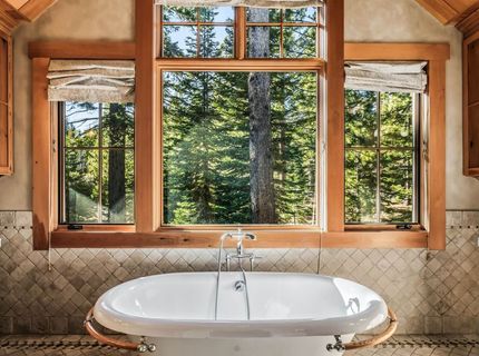 8745 Lahontan Drive, Truckee, CA 96161 Photo