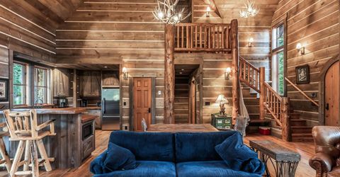 8745 Lahontan Drive, Truckee, CA 96161 Photo