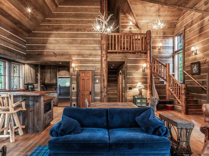 8745 Lahontan Drive, Truckee, CA 96161 Photo