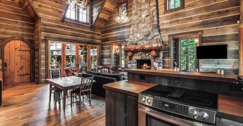 8745 Lahontan Drive, Truckee, CA 96161 Photo