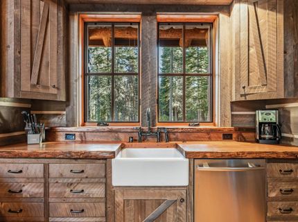 8745 Lahontan Drive, Truckee, CA 96161 Photo