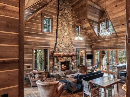 8745 Lahontan Drive, Truckee, CA 96161 Photo