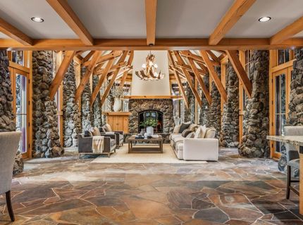 8745 Lahontan Drive, Truckee, CA 96161 Photo