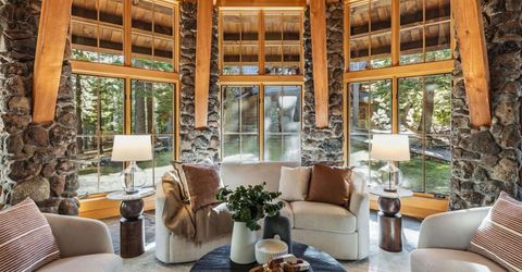 8745 Lahontan Drive, Truckee, CA 96161 Photo