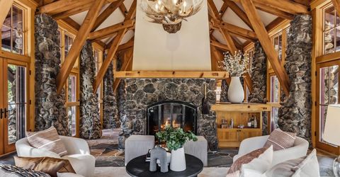 8745 Lahontan Drive, Truckee, CA 96161 Photo