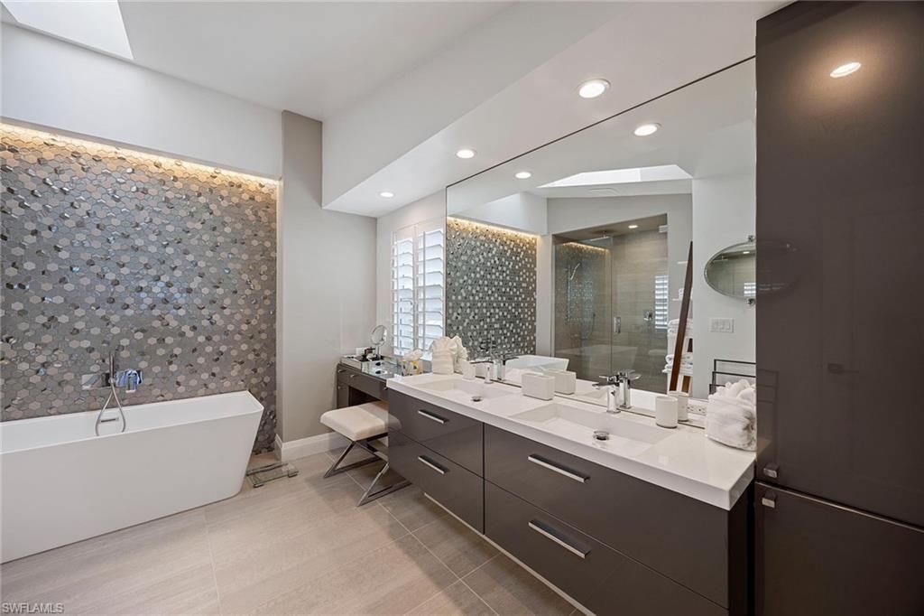 27310 Hickory Blvd, Bonita Springs, FL 34134 Photo