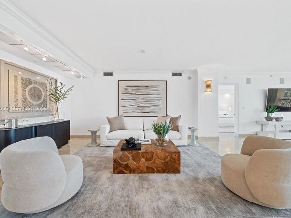 3400 SW 27th Ave, Unit 1805, Miami, FL 33133