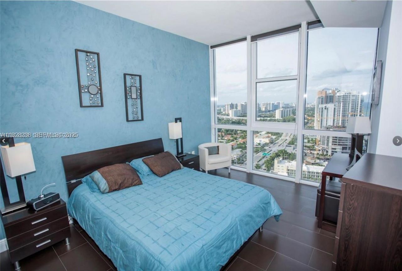 18201 Collins Ave, Unit 3802, Sunny Isles Beach, FL 33160 Photo