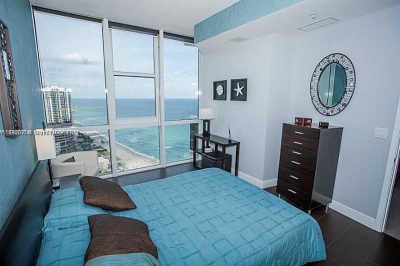 18201 Collins Ave, Unit 3802, Sunny Isles Beach, FL 33160 Photo
