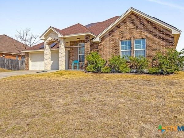 209 Sugar Maple Court, Nolanville, TX 76559