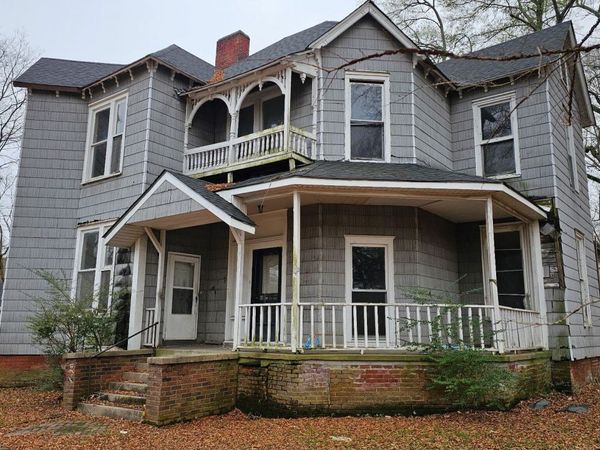 420 Lexington Avenue , Jackson, TN 38301