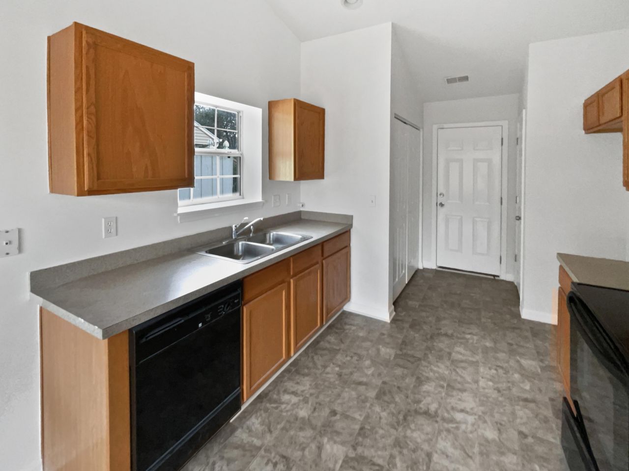 9008 Fieldstone Trace Photo 16