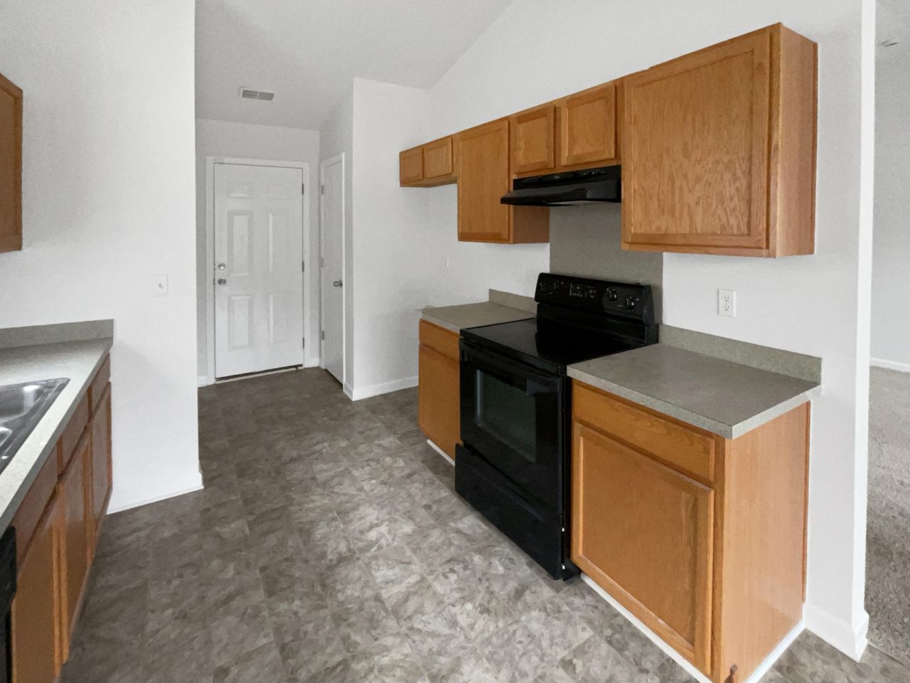 9008 Fieldstone Trace Photo 17