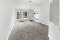 9008 Fieldstone Trace photo 4