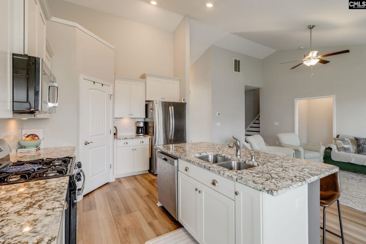 3020 Cannon Place Photo 10