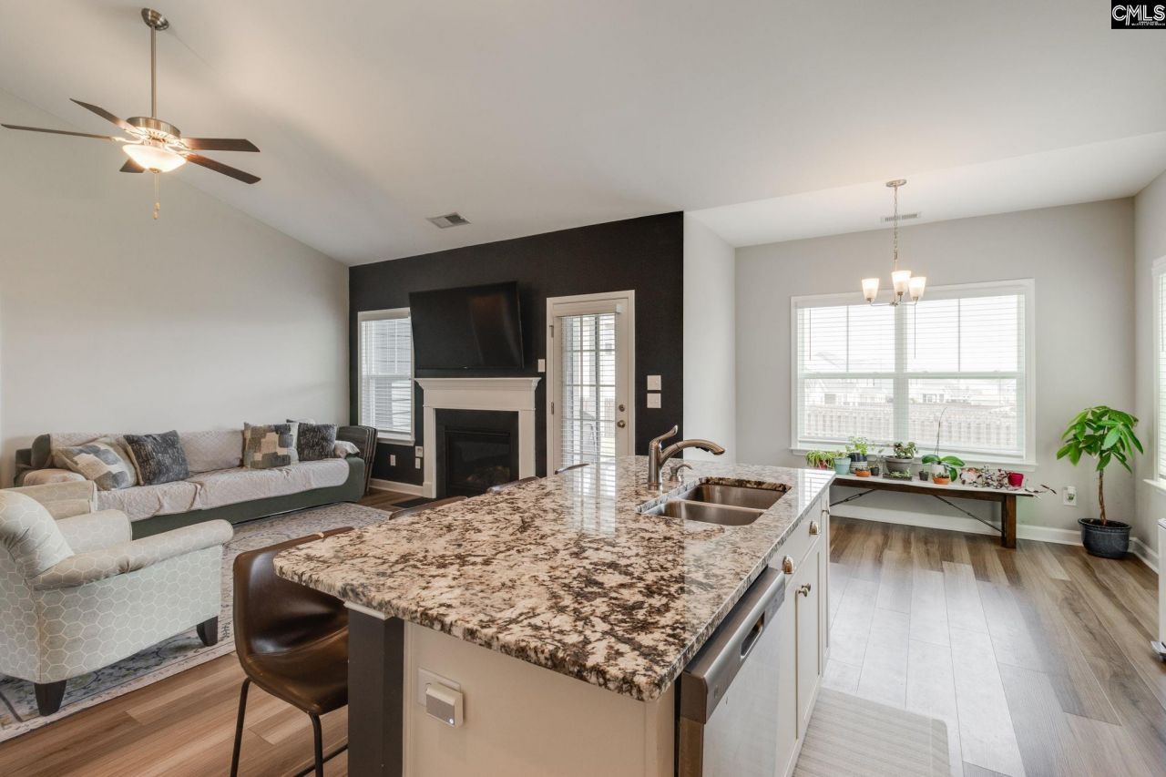 3020 Cannon Place Photo 11