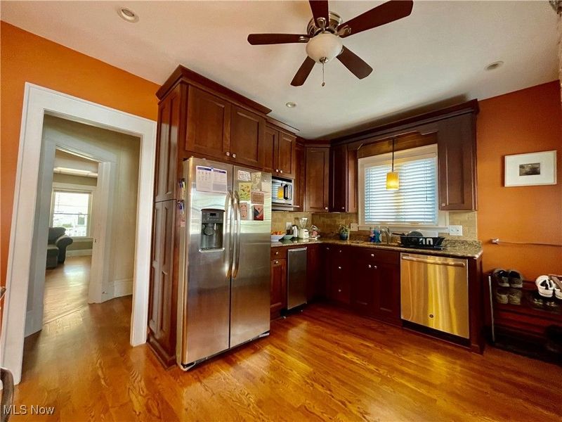 1451 W 116th Street, Cleveland, OH 44102 Photo 11