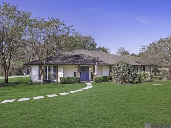 23123 Sunnyside Ln, Zachary, LA 70791