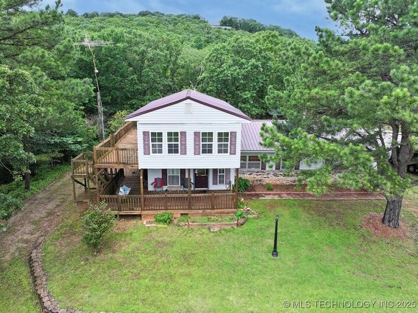 100220 Highway 100 , Gore, OK 74435