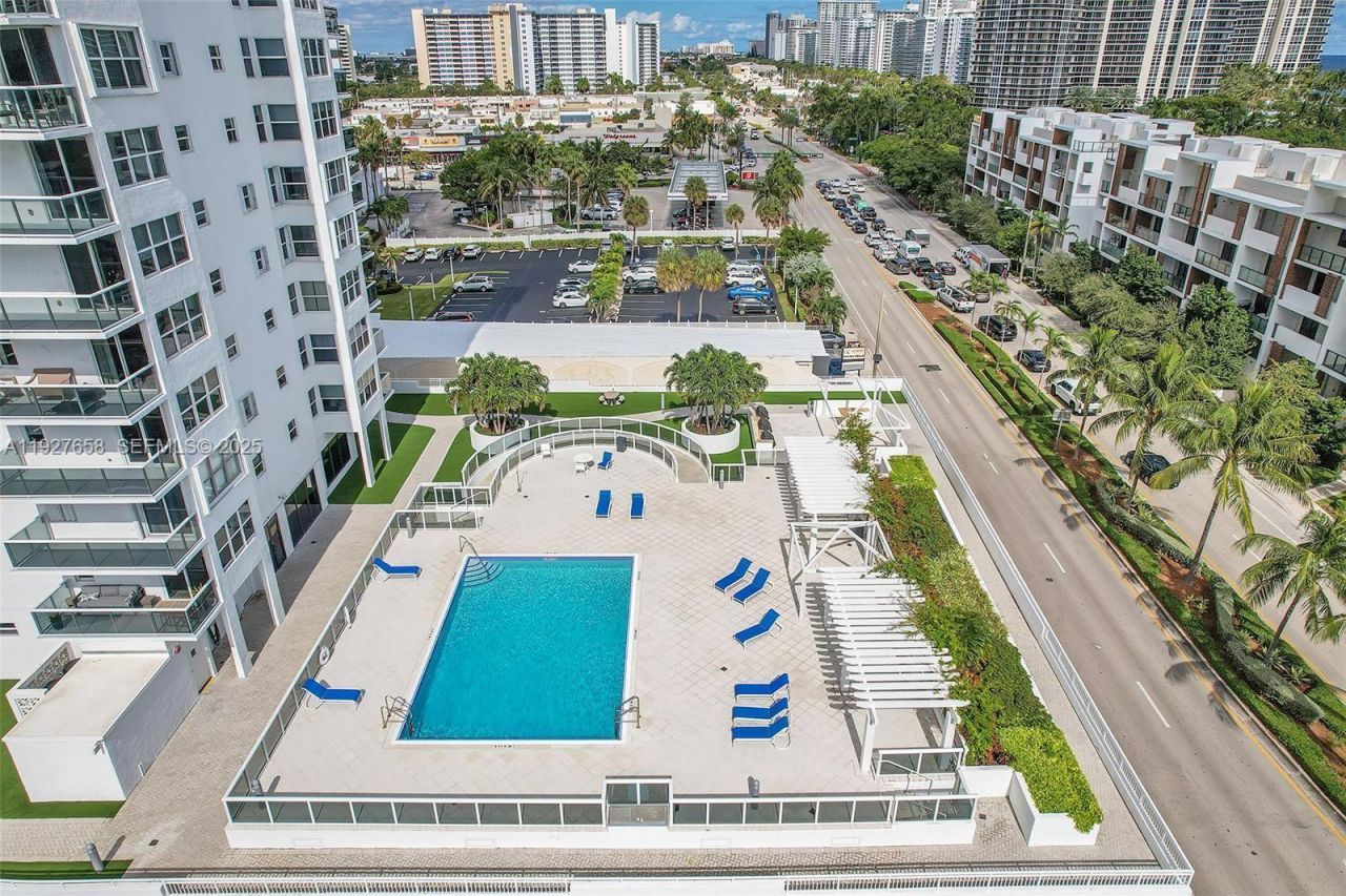 3015 N Ocean Blvd, Unit 19H, Fort Lauderdale, FL 33308 Photo