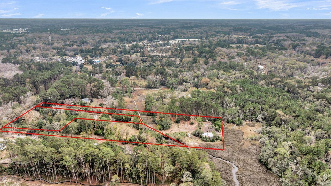 672 Main Road Photo 15